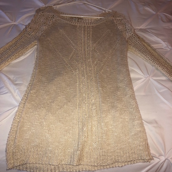 Sweater - Picture 1 of 4